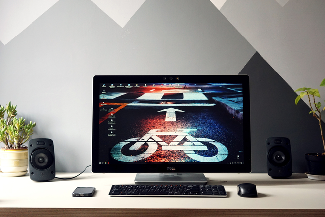 DESKTOP COMPUTERS